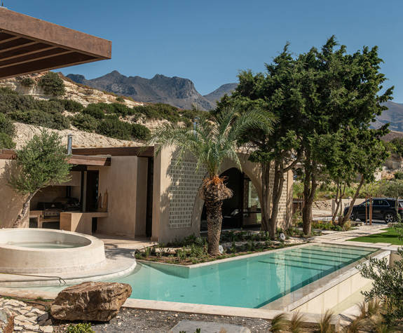 The Echo Of The Sea Beachfront Villa pool and garden view